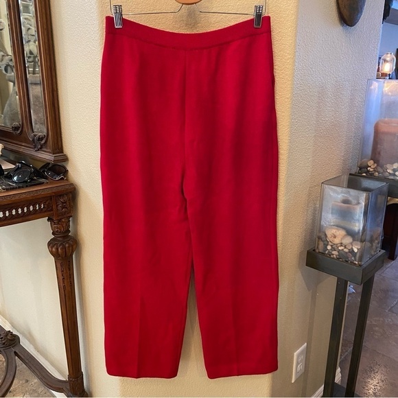 ST. JOHN Women Red 2-Piece Rhinestone Buttons Wool Jacket Pants Size 10/12 - Picture 7 of 12